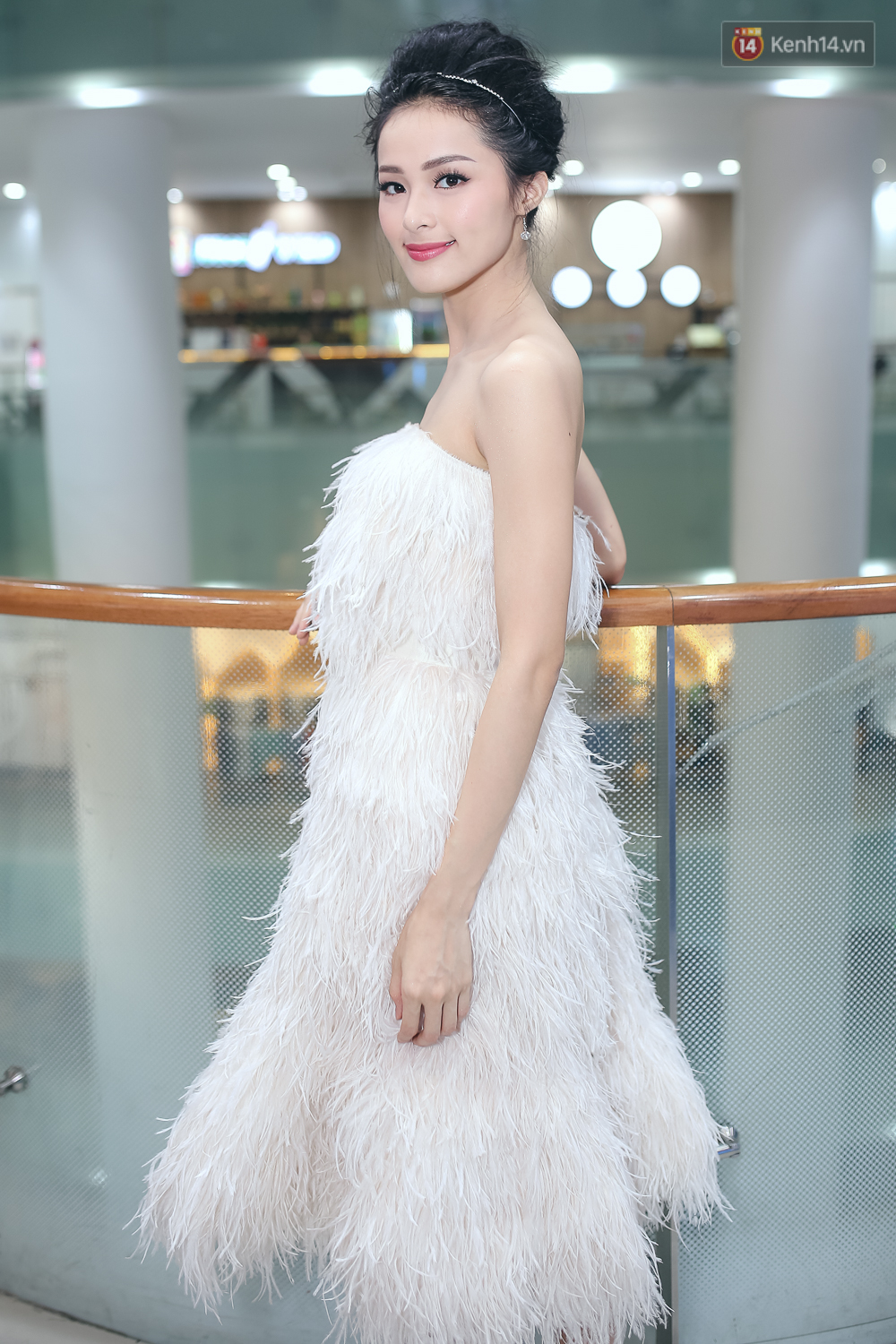 Tấm Hạ Vi và Cám Ninh Dương Lan Ngọc đẹp không tì vết, tiếp tục tranh giành soái ca - Ảnh 3. Tấm Hạ Vi và Cám Ninh Dương Lan Ngọc đẹp không tì vết, tiếp tục tranh giành soái ca - Ảnh 3.