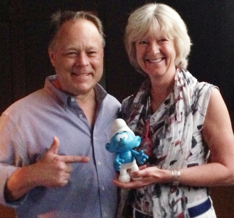 Xì Trum trở lại với bộ poster và trailer màu sắc đầy tò mò - Ảnh 6. Xì Trum trở lại với bộ poster và trailer màu sắc đầy tò mò - Ảnh 6.