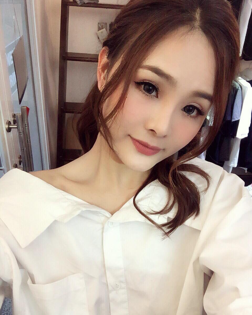 Bấm mí Star Eyes - Hot trend đang khiến giới trẻ mê mệt - Ảnh 4. Bấm mí Star Eyes - Hot trend đang khiến giới trẻ mê mệt - Ảnh 4.