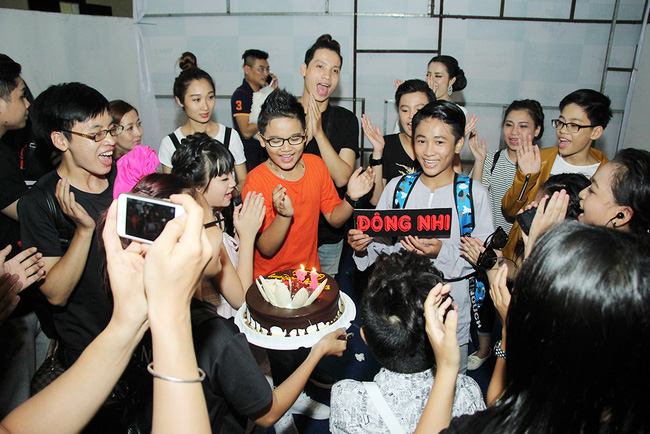 Những khoảnh khắc ấm áp tại nhà chung của các bé The Voice Kids - Ảnh 6. Những khoảnh khắc ấm áp tại nhà chung của các bé The Voice Kids - Ảnh 6.