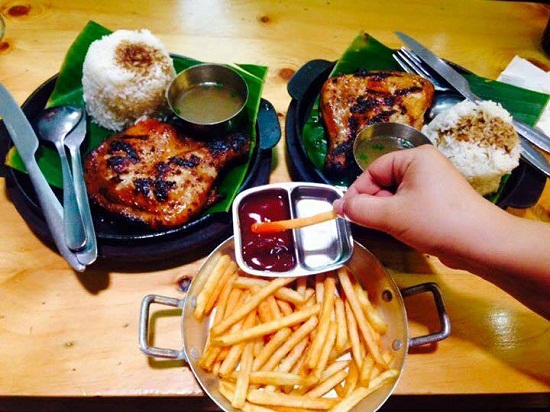 Gọi lẩu Thái chua cay, chén chân gà no say duy nhất tại Hà Nội - Ảnh 8. Gọi lẩu Thái chua cay, chén chân gà no say duy nhất tại Hà Nội - Ảnh 8.