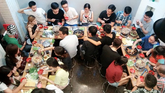 Gọi lẩu Thái chua cay, chén chân gà no say duy nhất tại Hà Nội - Ảnh 11. Gọi lẩu Thái chua cay, chén chân gà no say duy nhất tại Hà Nội - Ảnh 11.