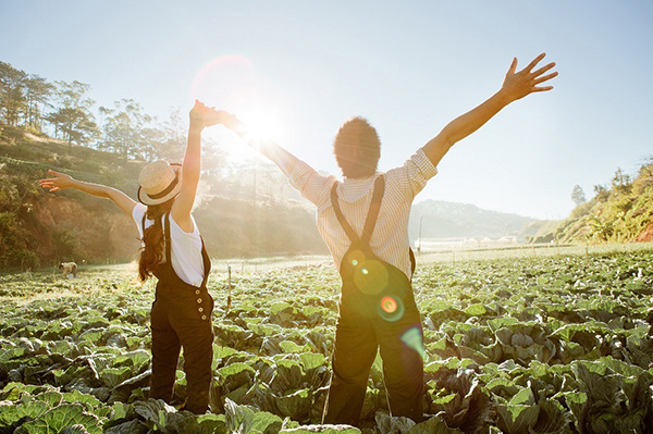 Những bệnh dễ ghé thăm bạn khi đi du lịch vào mùa thu - Ảnh 1. Những bệnh dễ ghé thăm bạn khi đi du lịch vào mùa thu - Ảnh 1.