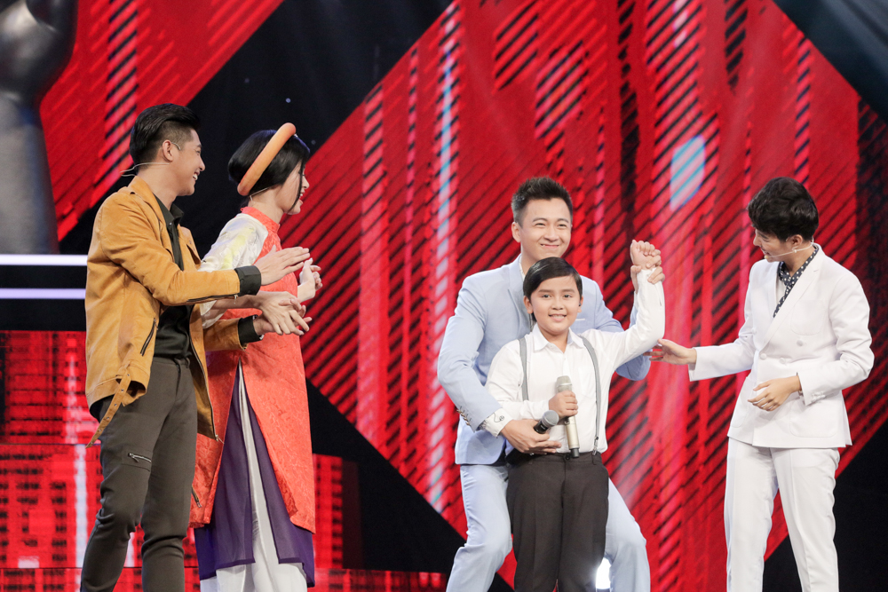 3 gương mặt hiện được yêu thích nhất The Voice Kids là ai? - Ảnh 2. 3 gương mặt hiện được yêu thích nhất The Voice Kids là ai? - Ảnh 2.