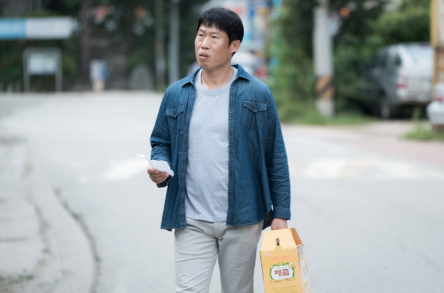 Xin lỗi anh chỉ là sát thủ - Vị lạ giữa mùa phim kinh dị - Ảnh 4. Xin lỗi anh chỉ là sát thủ - Vị lạ giữa mùa phim kinh dị - Ảnh 4.