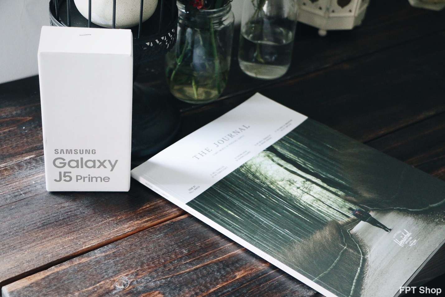 Đặt trước Galaxy J5 Prime, nhận ngay quà 1 triệu đồng tại FPT Shop - Ảnh 3. Đặt trước Galaxy J5 Prime, nhận ngay quà 1 triệu đồng tại FPT Shop - Ảnh 3.