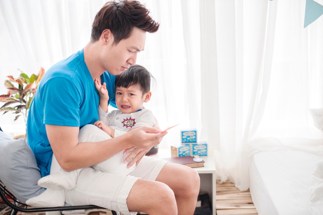 Phát sốt với cách chăm con cực chuẩn của soái ca “Zippo, mù tạt và em” - Ảnh 3. Phát sốt với cách chăm con cực chuẩn của soái ca “Zippo, mù tạt và em” - Ảnh 3.