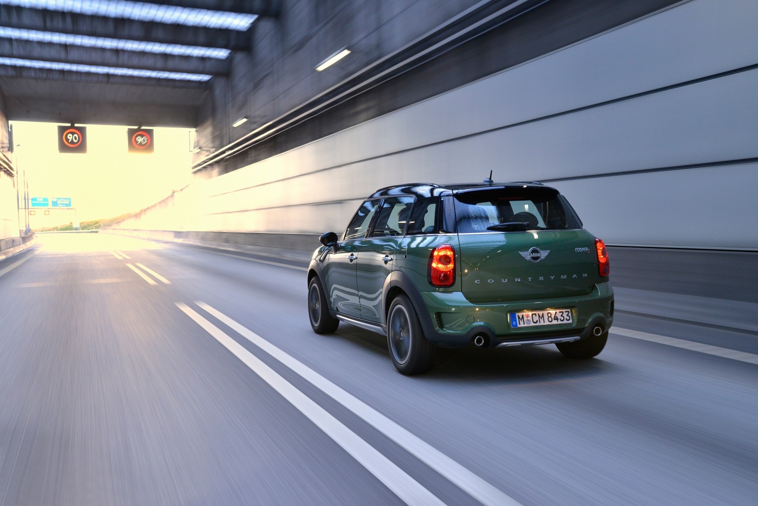 Trải nghiệm MINI Countryman để cảm nhận hạnh phúc thật sự - Ảnh 4. Trải nghiệm MINI Countryman để cảm nhận hạnh phúc thật sự - Ảnh 4.