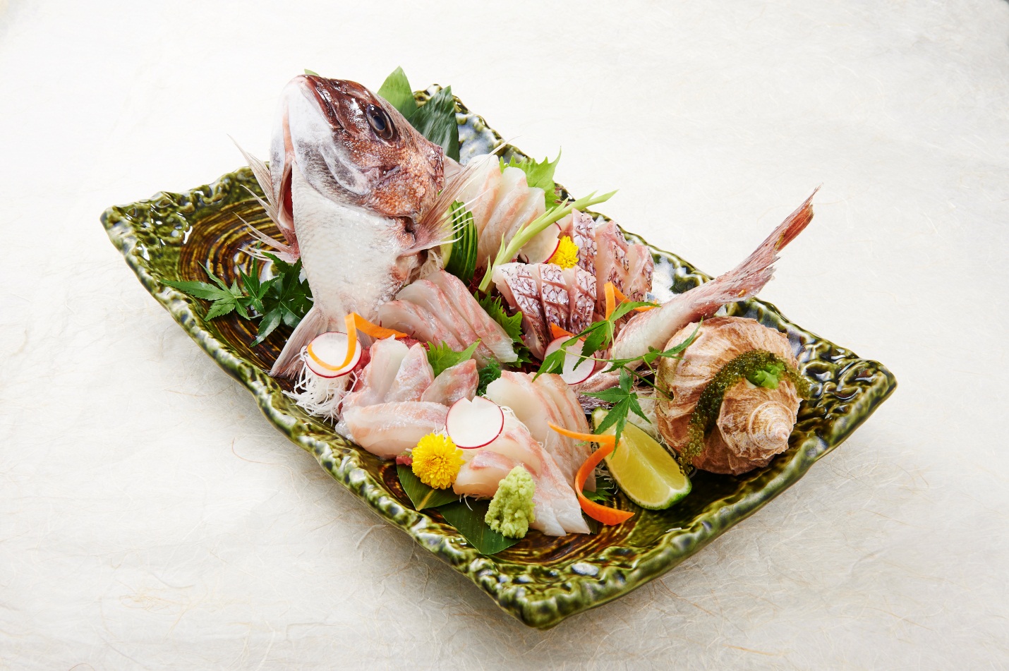 Chiyoda Sushi Restaurant: Nước Nhật thu nhỏ giữa lòng thành phố - Ảnh 7. Chiyoda Sushi Restaurant: Nước Nhật thu nhỏ giữa lòng thành phố - Ảnh 7.