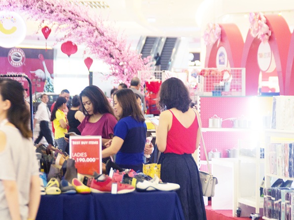 Đến Crescent Mall đón Tết Thịnh Vượng, xuân tràn niềm vui - Ảnh 1.