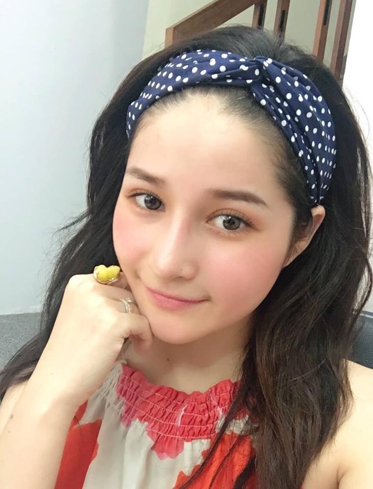 Cách phái đẹp Việt tự tin khoe mặt mộc đáng mơ ước - Ảnh 1. Cách phái đẹp Việt tự tin khoe mặt mộc đáng mơ ước - Ảnh 1.