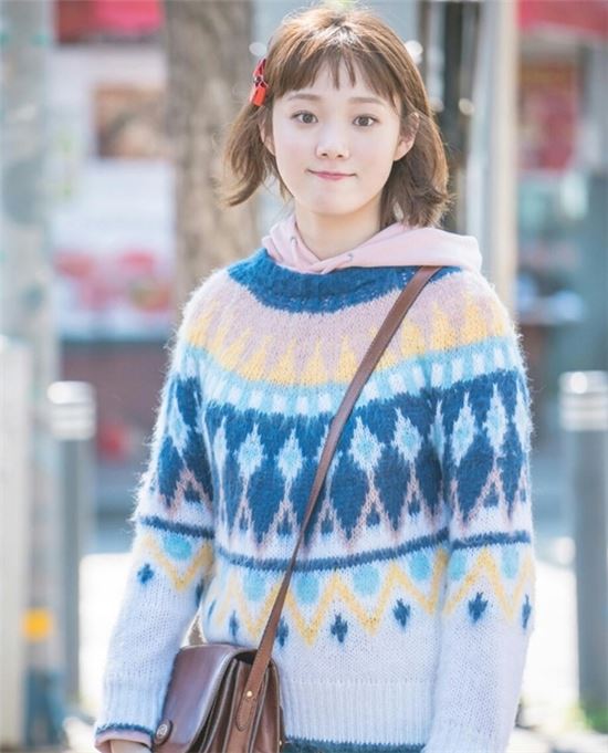 Màu hồng đang quá hot! Xem loạt phim đang “gây bão” này là thấy - Ảnh 5. Màu hồng đang quá hot! Xem loạt phim đang “gây bão” này là thấy - Ảnh 5.