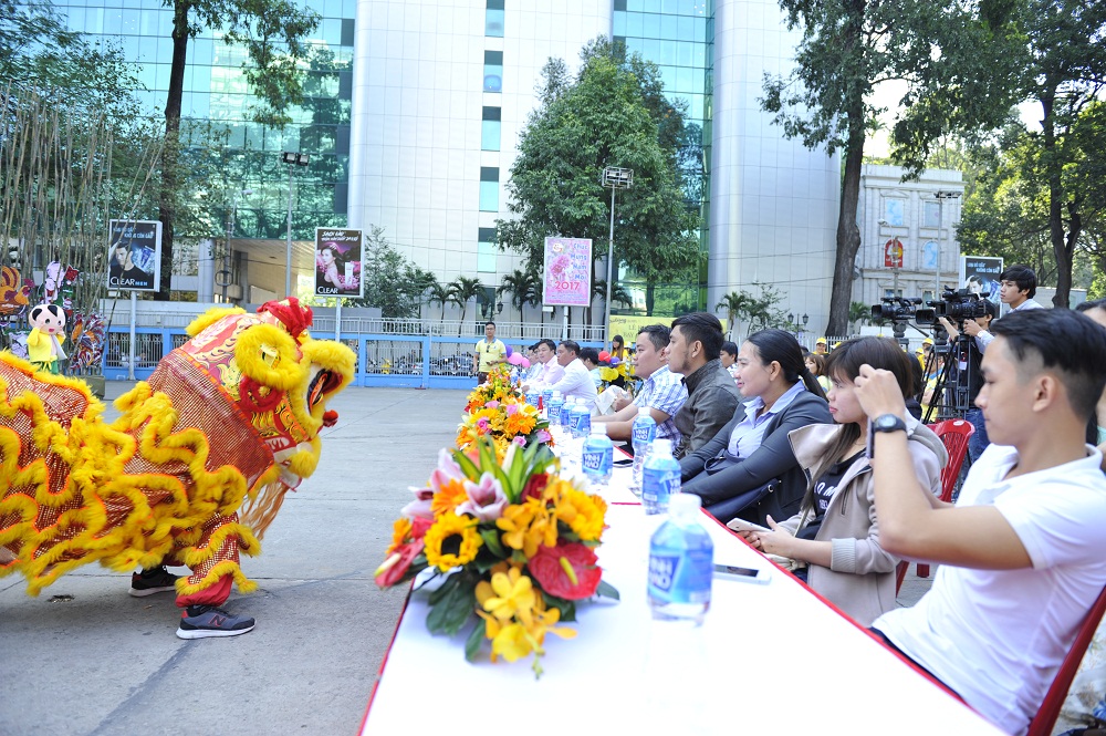 Thêm một trang thương mại điện tử vừa ra mắt thị trường - Ảnh 2. Thêm một trang thương mại điện tử vừa ra mắt thị trường - Ảnh 2.