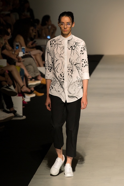 Xu hướng Unisex: Không còn là dị biệt - Ảnh 7. Xu hướng Unisex: Không còn là dị biệt - Ảnh 7.