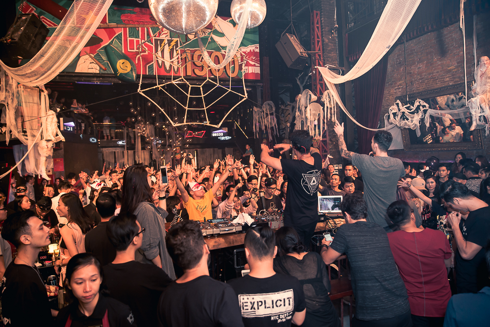 DJ Ookay cùng dàn top DJ Việt biểu diễn trong sự kiện EDM hoành tráng dịp cuối năm - Ảnh 1. DJ Ookay cùng dàn top DJ Việt biểu diễn trong sự kiện EDM hoành tráng dịp cuối năm - Ảnh 1.