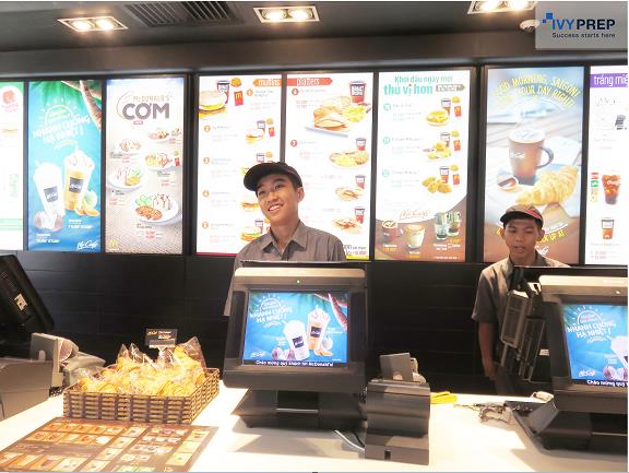 Khám phá chương trình tập sự đầu tiên cho học sinh tại McDonalds - Ảnh 4.