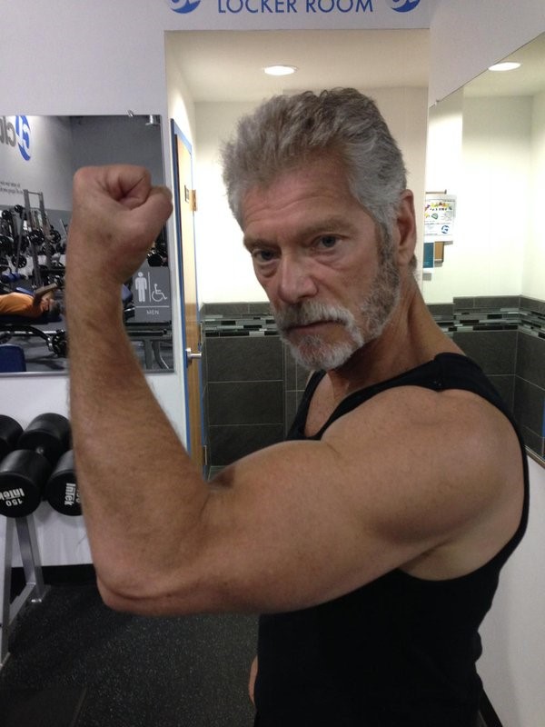 Stephen Lang “Avatar” tiếp tục trở thành Sát nhân trong bóng tối - Ảnh 3. Stephen Lang “Avatar” tiếp tục trở thành Sát nhân trong bóng tối - Ảnh 3.