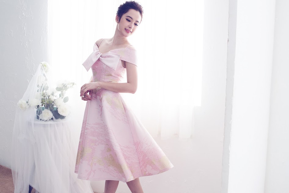 Angela Phương Trinh ngọt ngào trong thiết kế mới của Amy Store - Ảnh 4. Angela Phương Trinh ngọt ngào trong thiết kế mới của Amy Store - Ảnh 4.