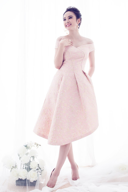 Angela Phương Trinh ngọt ngào trong thiết kế mới của Amy Store - Ảnh 9. Angela Phương Trinh ngọt ngào trong thiết kế mới của Amy Store - Ảnh 9.