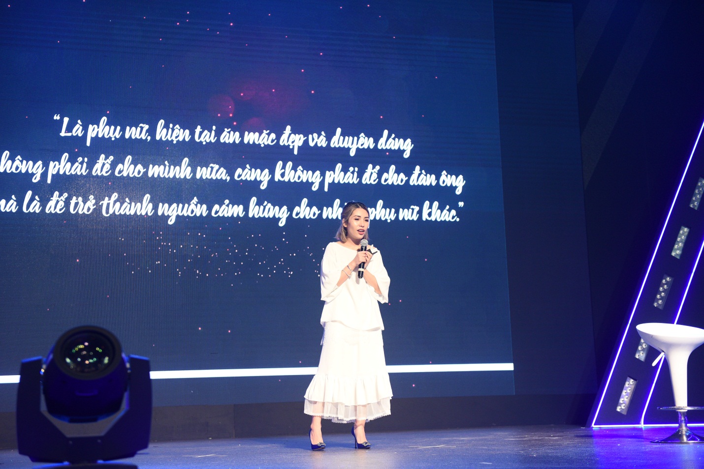 Đi tiệc Giáng sinh về, con gái hãy luôn nhớ kỹ những điều này - Ảnh 6. Đi tiệc Giáng sinh về, con gái hãy luôn nhớ kỹ những điều này - Ảnh 6.