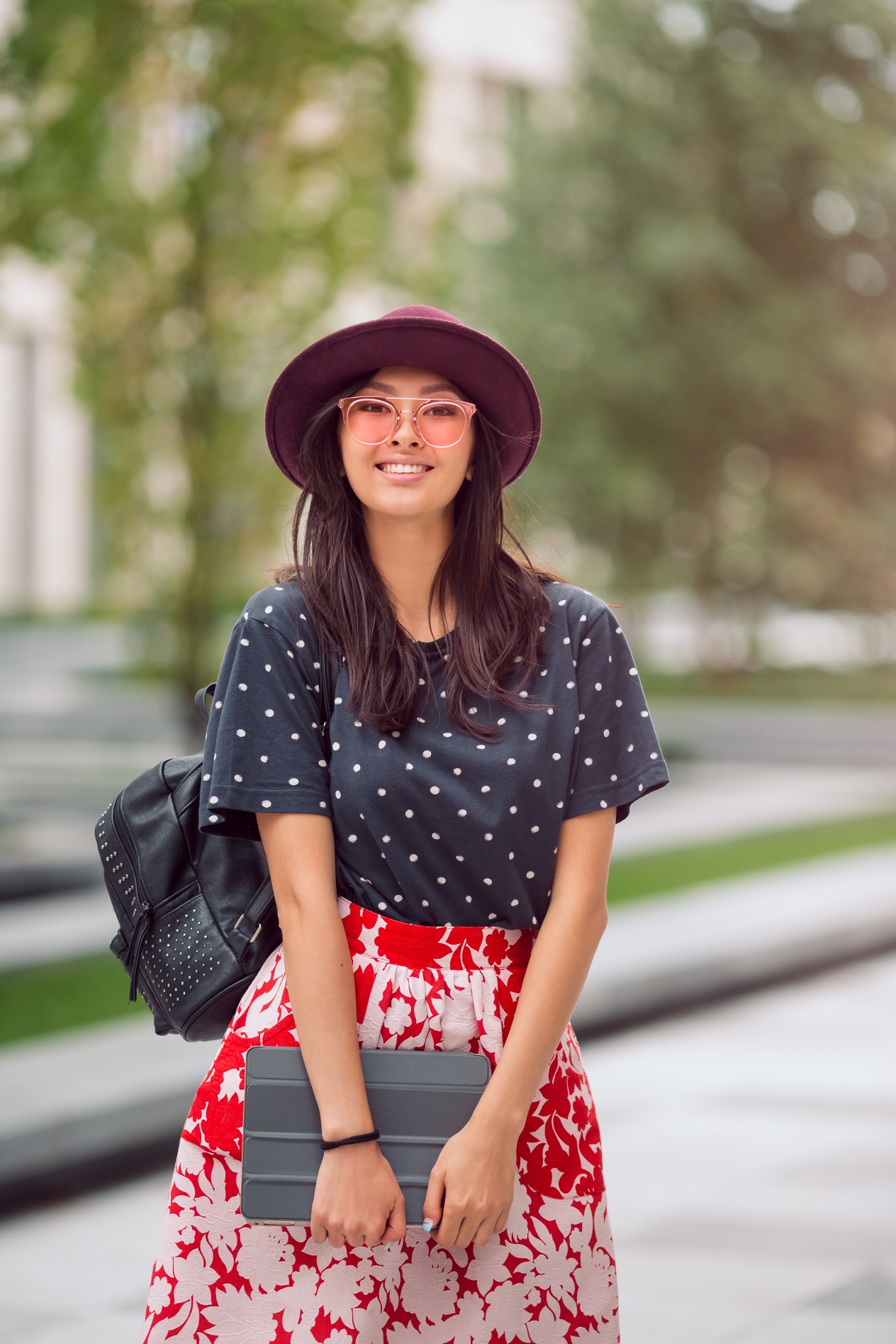 Học lỏm fashionista thế giới 5 bí quyết chụp ảnh streetstyle chất miễn chê - Ảnh 1. Học lỏm fashionista thế giới 5 bí quyết chụp ảnh streetstyle chất miễn chê - Ảnh 1.