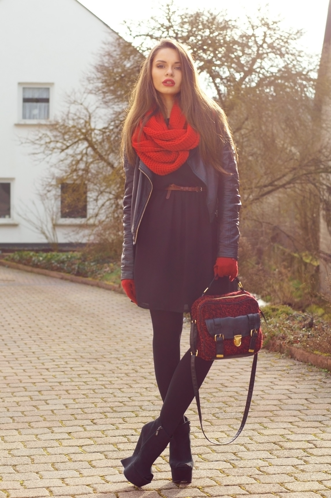 Học lỏm fashionista thế giới 5 bí quyết chụp ảnh streetstyle chất miễn chê - Ảnh 4. Học lỏm fashionista thế giới 5 bí quyết chụp ảnh streetstyle chất miễn chê - Ảnh 4.