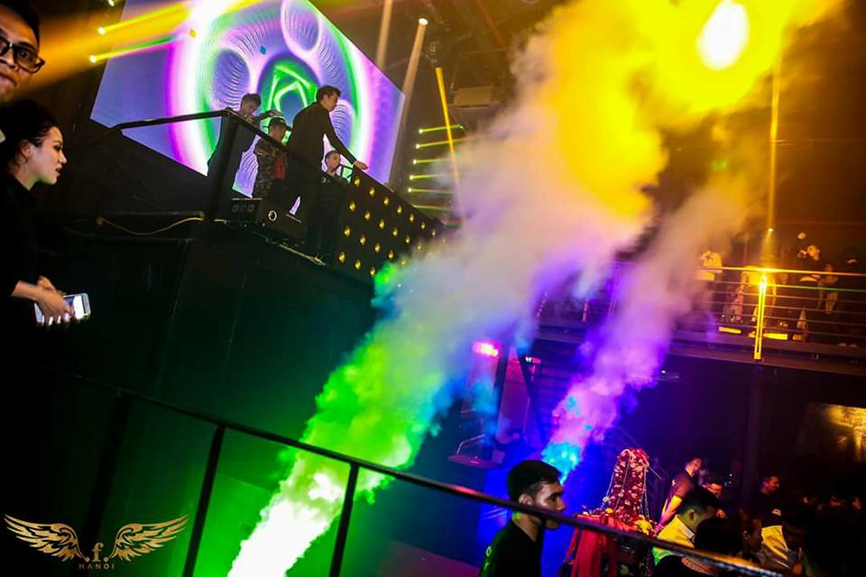 Tuấn Hưng, Noo Phước Thịnh, Bảo Anh khuấy đảo giới trẻ Hà thành dịp Valentine - Ảnh 5. Tuấn Hưng, Noo Phước Thịnh, Bảo Anh khuấy đảo giới trẻ Hà thành dịp Valentine - Ảnh 5.