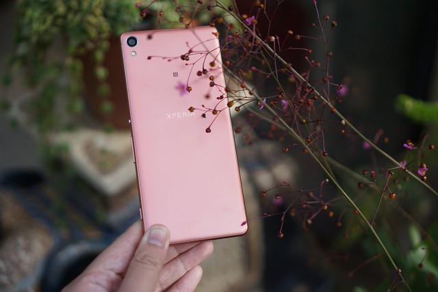 Sony Xperia XA đẹp “quyến rũ”, không thể không yêu - Ảnh 2. Sony Xperia XA đẹp “quyến rũ”, không thể không yêu - Ảnh 2.