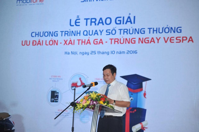 Mobifone tổ chức lễ trao giải chương trình “Ưu đãi lớn – Xài thả ga - Trúng ngay Vespa” - Ảnh 2.