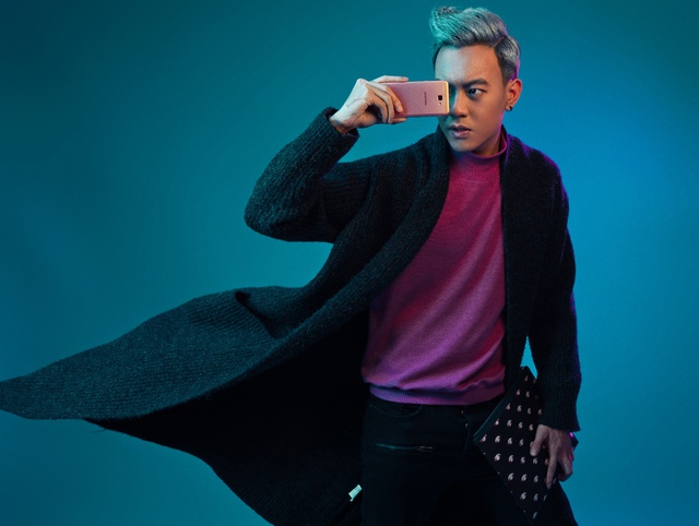 Mặc đồ hồng là yếu đuối? Bạn sẽ nghĩ lại khi xem loạt ảnh cá tính này của 2 stylist Việt - Ảnh 6. Mặc đồ hồng là yếu đuối? Bạn sẽ nghĩ lại khi xem loạt ảnh cá tính này của 2 stylist Việt - Ảnh 6.