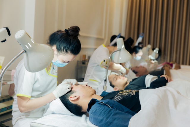 Giới trẻ rỉ tai nhau về địa chỉ vàng giúp tạm biệt mụn - Ảnh 3. Giới trẻ rỉ tai nhau về địa chỉ vàng giúp tạm biệt mụn - Ảnh 3.