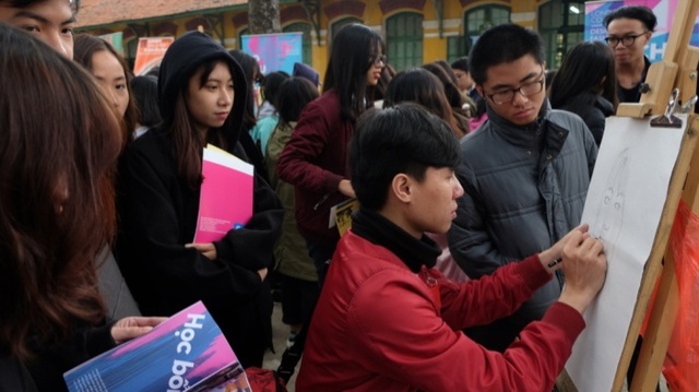 Việt Nam muôn màu qua những nét hoạ của học sinh - Ảnh 10. Việt Nam muôn màu qua những nét hoạ của học sinh - Ảnh 10.