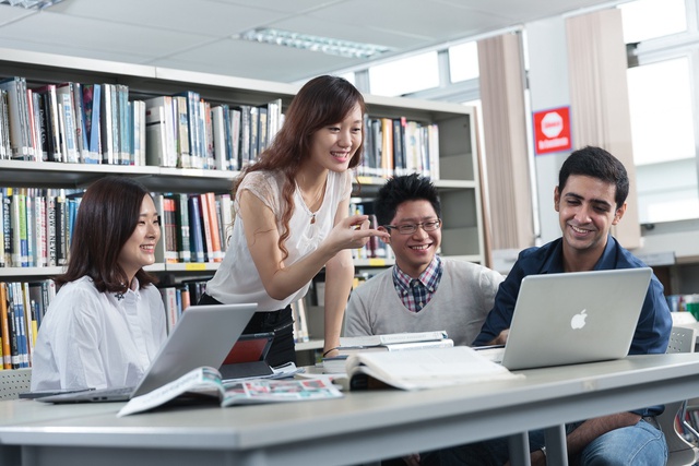 Chọn ngành học dễ tìm việc tại Singapore - Ảnh 2. Chọn ngành học dễ tìm việc tại Singapore - Ảnh 2.