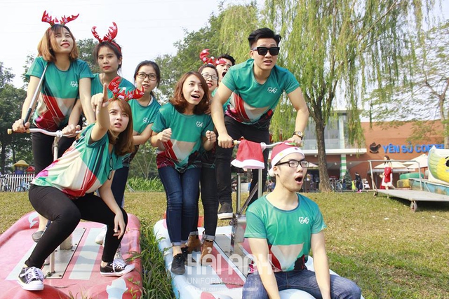 Cơn sốt áo lớp 3D vẫn chưa hề giảm nhiệt với học sinh - Ảnh 2. ao lop 3d