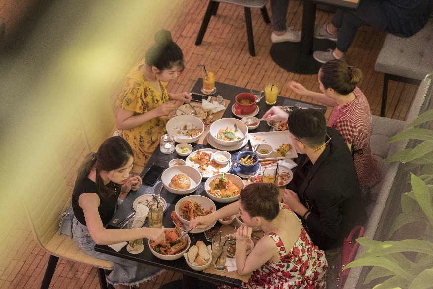 Check-in sang chảnh mùa lễ hội tại YoS - Ảnh 7. Check-in sang chảnh mùa lễ hội tại YoS - Ảnh 7.