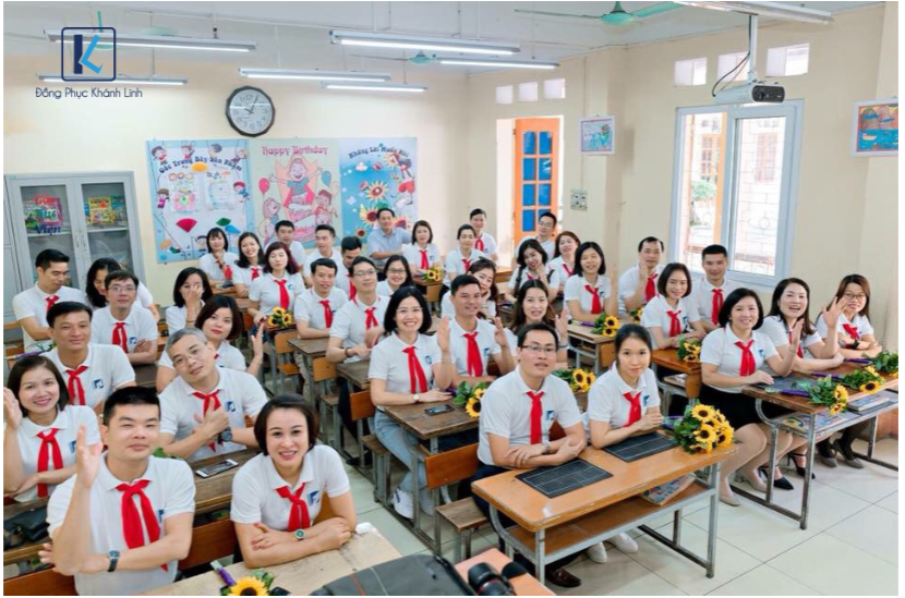 Áo lớp - Điểm nhấn khác biệt cho một tập thể muốn lưu giữ tuổi thanh xuân - Ảnh 2. Áo lớp - Điểm nhấn khác biệt cho một tập thể muốn lưu giữ tuổi thanh xuân - Ảnh 2.