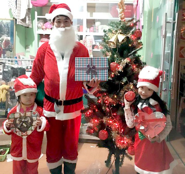 Địa điểm vui chơi không thể bỏ qua trong dịp lễ Giáng sinh 2018 ở Hà Nội - Ảnh 4. Địa điểm vui chơi không thể bỏ qua trong dịp lễ Giáng sinh 2018 ở Hà Nội - Ảnh 4.