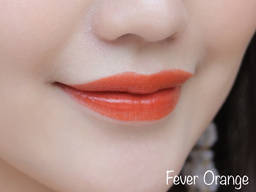 Siêu phẩm son Collagen Lip On Lip Charm ra mắt phiên bản ngân hà tuyệt đẹp - Ảnh 7. Siêu phẩm son Collagen Lip On Lip Charm ra mắt phiên bản ngân hà tuyệt đẹp - Ảnh 7.