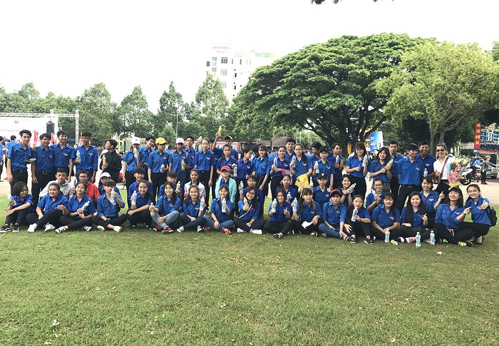 Cuối năm cùng nhìn lại những công trình ý nghĩa được xây nên từ triệu giọt mồ hôi của các bạn trẻ - Ảnh 5. Cuối năm cùng nhìn lại những công trình ý nghĩa được xây nên từ triệu giọt mồ hôi của các bạn trẻ - Ảnh 5.