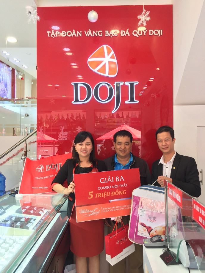 Giải thưởng 50 triệu từ nhẫn cưới Wedding Land “truy tìm” chủ nhân - Ảnh 1. Giải thưởng 50 triệu từ nhẫn cưới Wedding Land “truy tìm” chủ nhân - Ảnh 1.