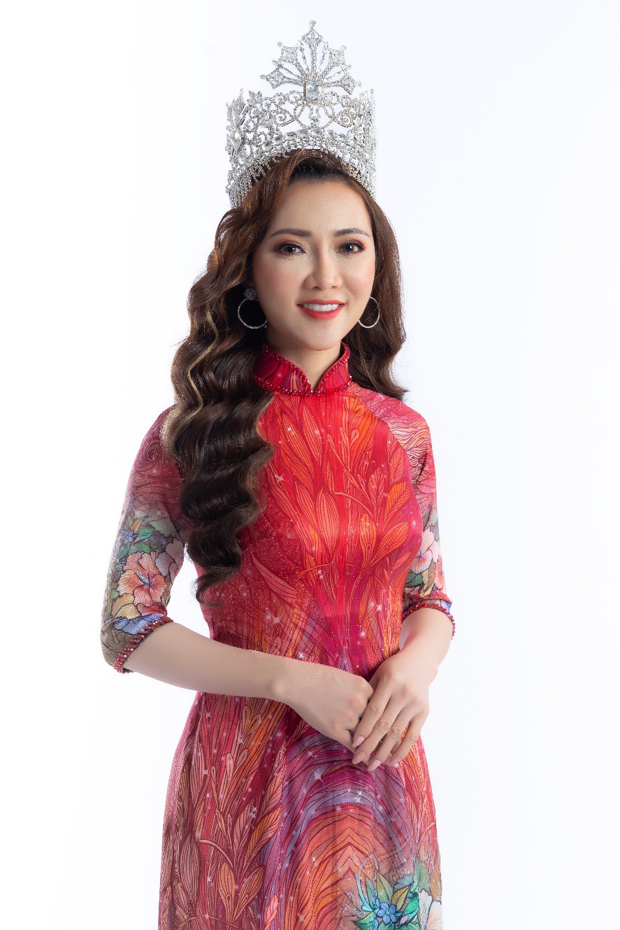 Trà chiều cuối năm cùng “Nữ hoàng đại sứ đặc biệt” cuộc thi Hoa hậu tỏa sáng thế giới Đỗ Thị Thảo (Ichikawa Tao) - Ảnh 2. Trà chiều cuối năm cùng “Nữ hoàng đại sứ đặc biệt” cuộc thi Hoa hậu tỏa sáng thế giới Đỗ Thị Thảo (Ichikawa Tao) - Ảnh 2.