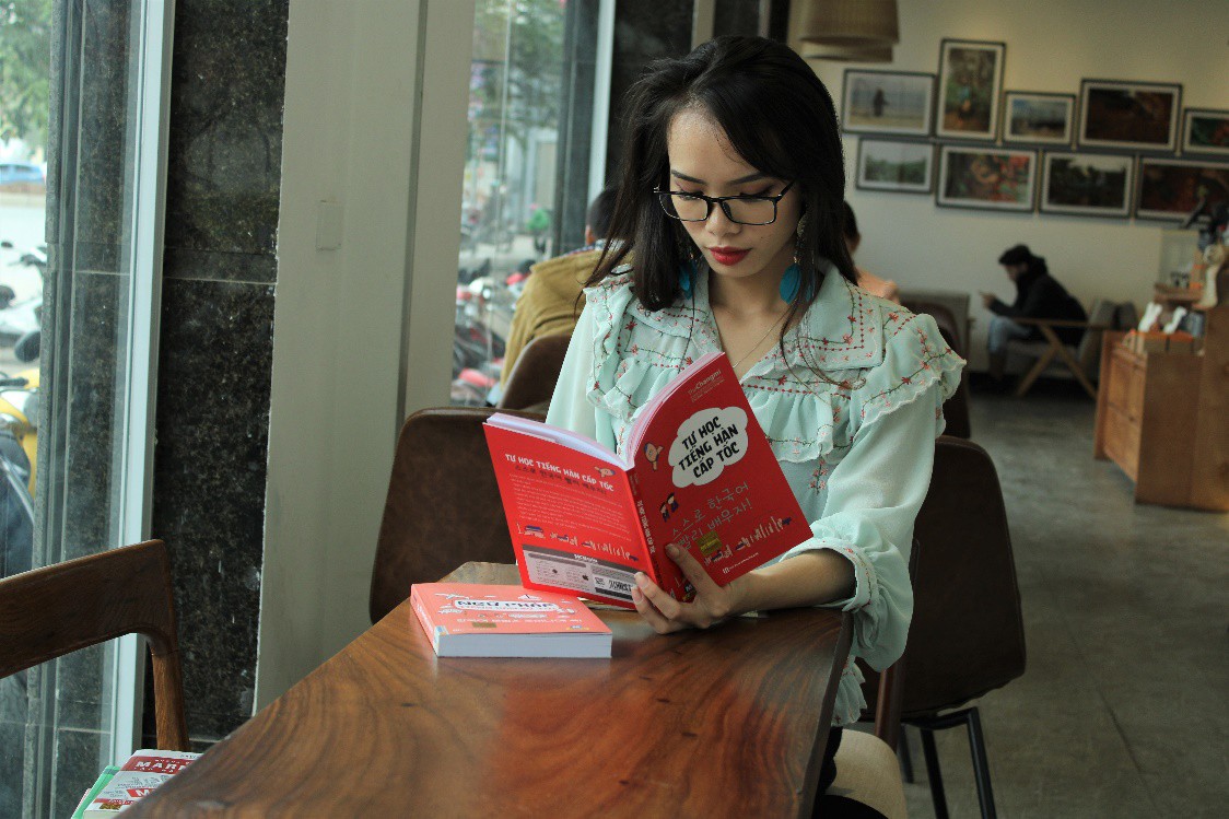 Cuốn sách giúp bạn tự học tiếng Hàn cấp tốc mà vẫn hiệu quả - Ảnh 2. Cuốn sách giúp bạn tự học tiếng Hàn cấp tốc mà vẫn hiệu quả - Ảnh 2.