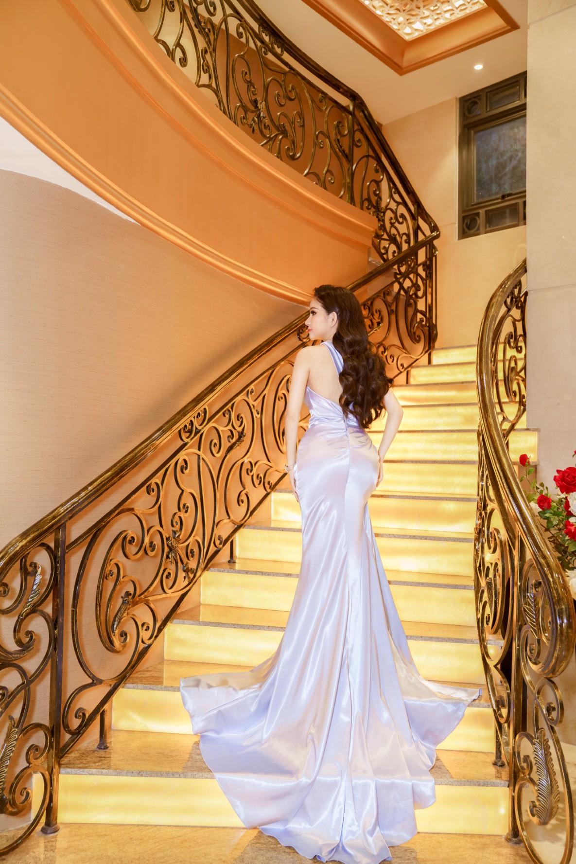 Á hậu Huyền Cò nhận lời mời làm giám khảo cuộc thi Hoa hậu Doanh nhân Thế giới 2019 - Ảnh 3. Á hậu Huyền Cò nhận lời mời làm giám khảo cuộc thi Hoa hậu Doanh nhân Thế giới 2019 - Ảnh 3.