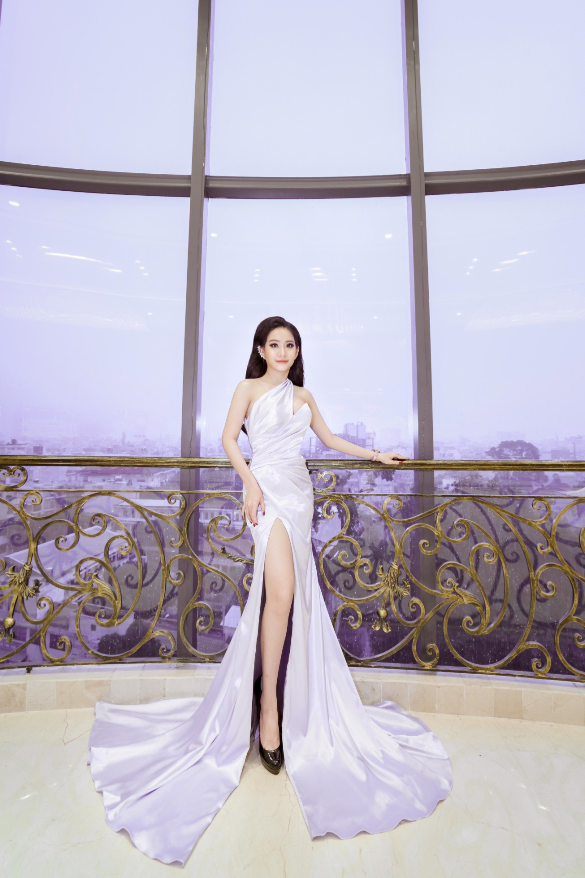 Á hậu Huyền Cò nhận lời mời làm giám khảo cuộc thi Hoa hậu Doanh nhân Thế giới 2019 - Ảnh 8. Á hậu Huyền Cò nhận lời mời làm giám khảo cuộc thi Hoa hậu Doanh nhân Thế giới 2019 - Ảnh 8.