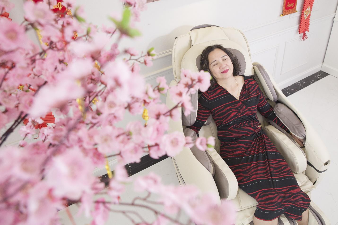 3 lý do khiến ghế massage được ưa chuộng dịp Tết - Ảnh 1. 3 lý do khiến ghế massage được ưa chuộng dịp Tết - Ảnh 1.
