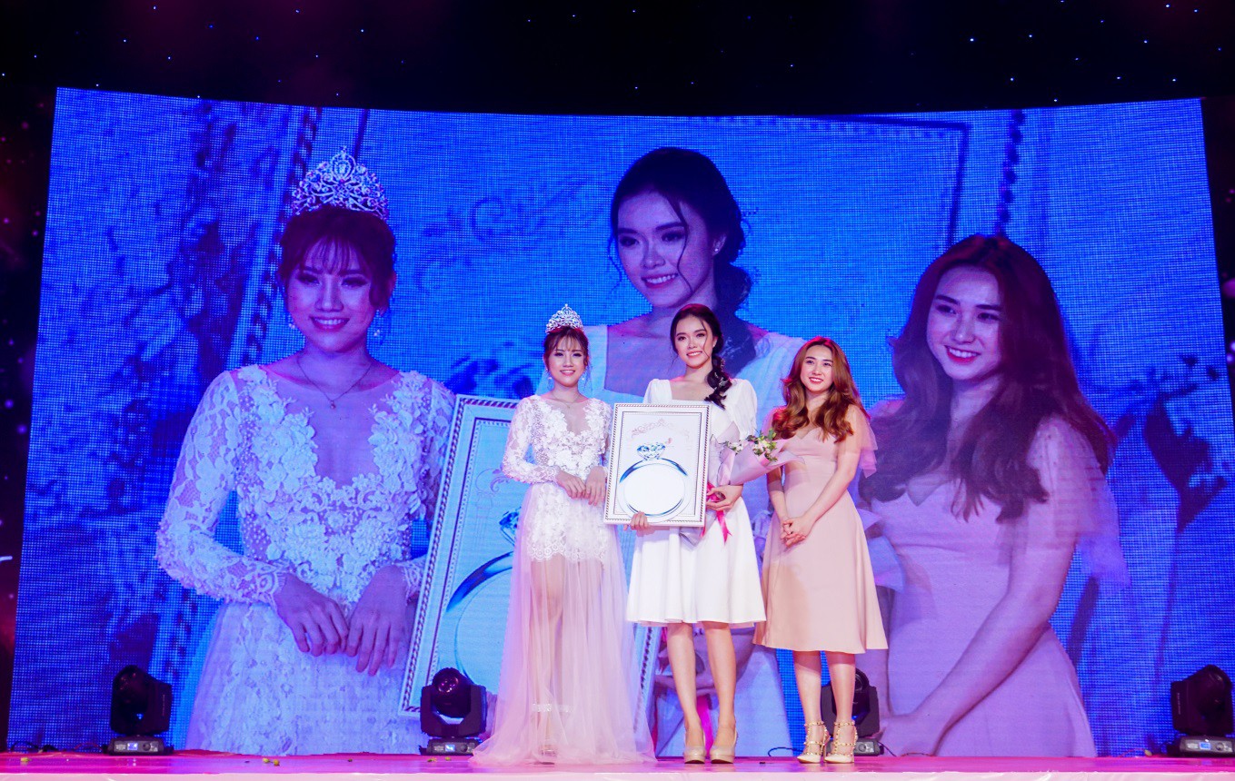 Shynh Shine Night 2018, đêm của vẻ đẹp thăng hoa - Ảnh 4. Shynh Shine Night 2018, đêm của vẻ đẹp thăng hoa - Ảnh 4.