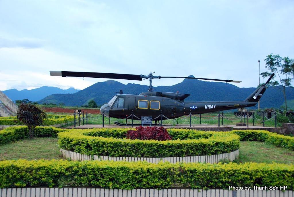 Ngoài tàn tích chiến tranh, còn có một Quảng Trị trong veo với những bãi biển nguyên sơ, thơ mộng - Ảnh 1. Ngoài tàn tích chiến tranh, còn có một Quảng Trị trong veo với những bãi biển nguyên sơ, thơ mộng - Ảnh 1.