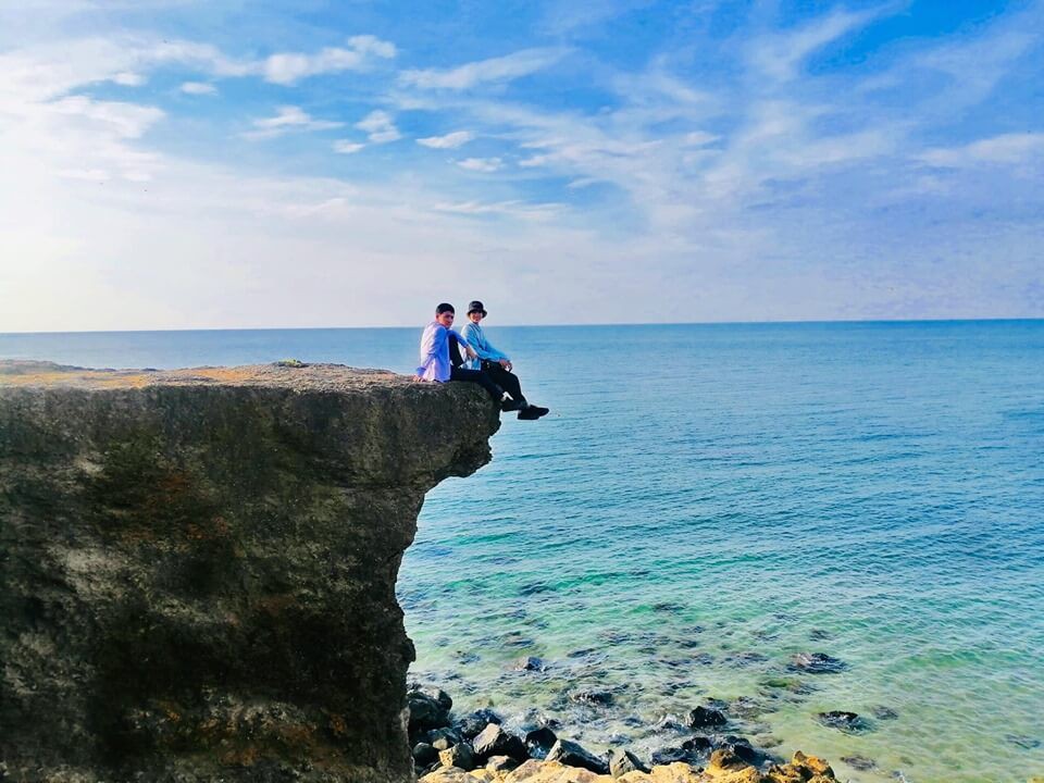 Ngoài tàn tích chiến tranh, còn có một Quảng Trị trong veo với những bãi biển nguyên sơ, thơ mộng - Ảnh 6. Ngoài tàn tích chiến tranh, còn có một Quảng Trị trong veo với những bãi biển nguyên sơ, thơ mộng - Ảnh 6.