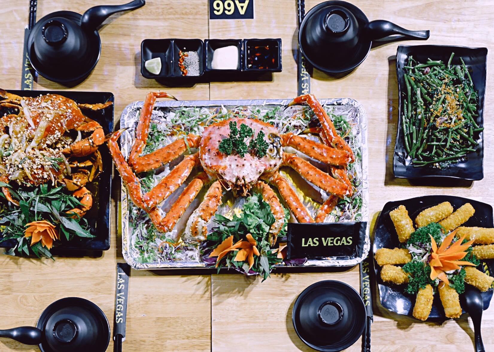 Đây chính là địa chỉ ăn hải sản mới đang được dân Sài Gòn thi nhau check-in ầm ầm - Ảnh 2. Đây chính là địa chỉ ăn hải sản mới đang được dân Sài Gòn thi nhau check-in ầm ầm - Ảnh 2.