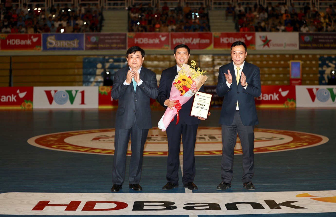 Thắng 2-0 Úc, tuyển futsal thắp lên hi vọng đưa Việt Nam trở lại World Cup - Ảnh 1. Thắng 2-0 Úc, tuyển futsal thắp lên hi vọng đưa Việt Nam trở lại World Cup - Ảnh 1.